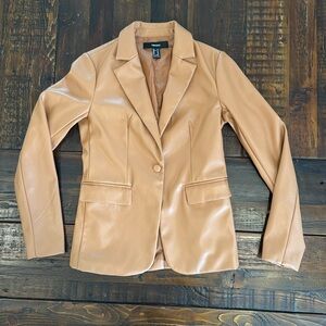 Forever 21 camel faux leather blazer size XS. EUC.